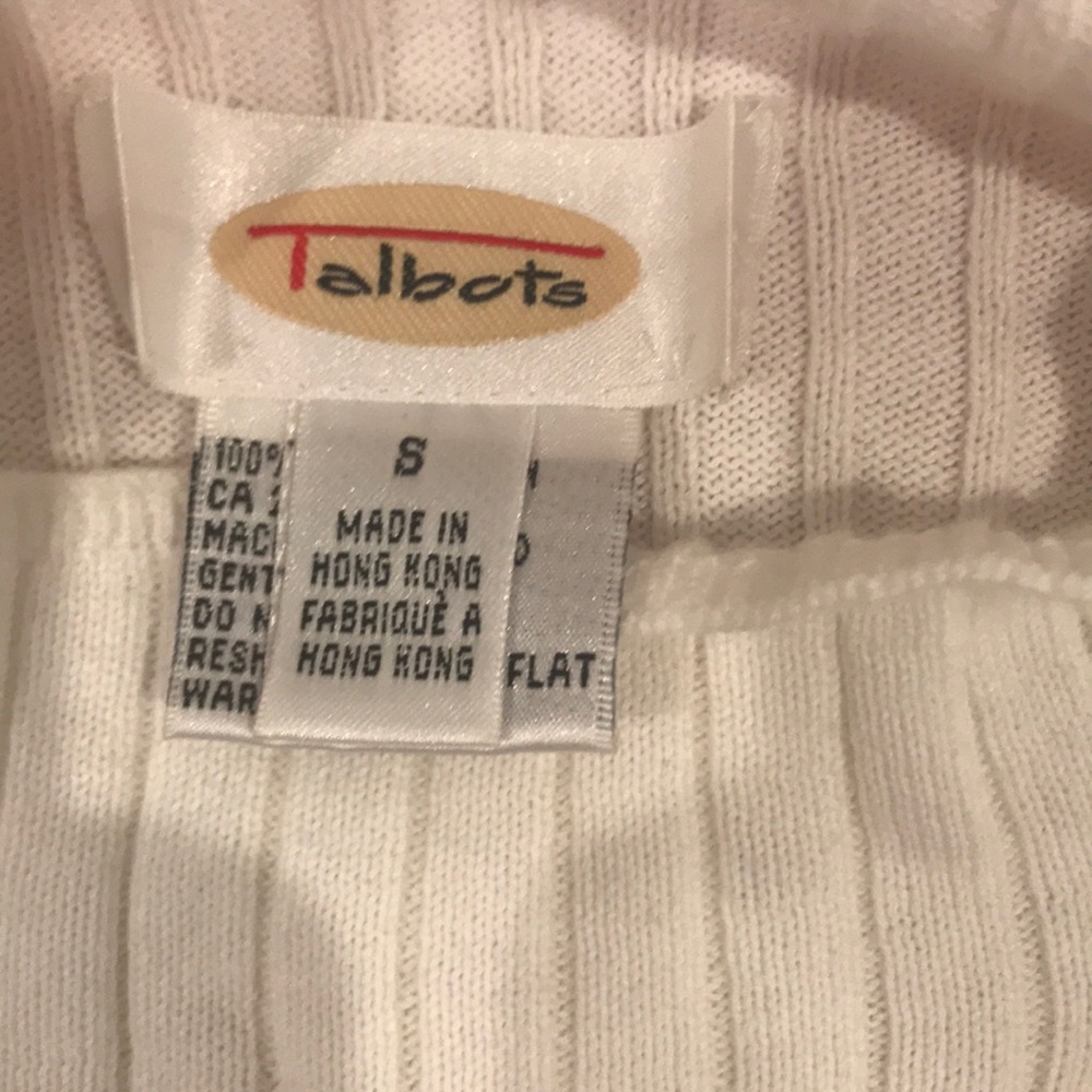 White turtle neck tee - Picture 3 of 4